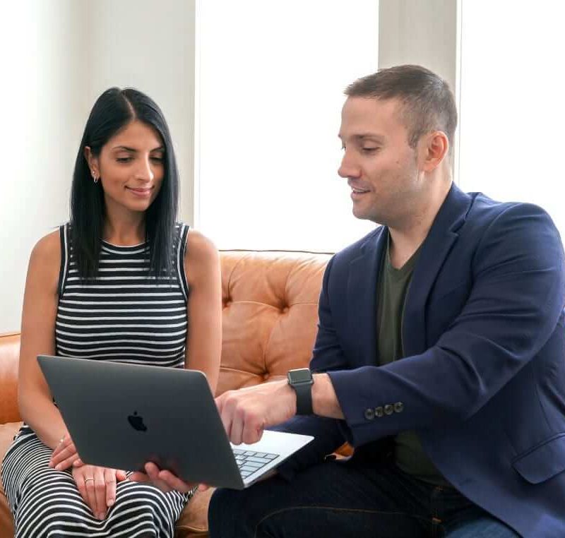 Buyers agent Sydney explaining how to read vendor motivation and negotiate successfully in a softening Sydney property market