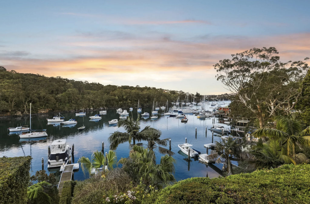 Cammeray buyers guide 2026 showing market insights, schools, transport and buying considerations in this established Lower North Shore suburb.